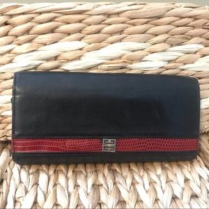 Vintage Givenchy Women’s Leather Billfold Wallet
